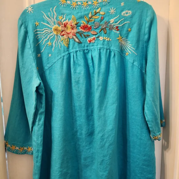 Johnny Was Teal Floral Embroidered Top - Picture 3 of 4